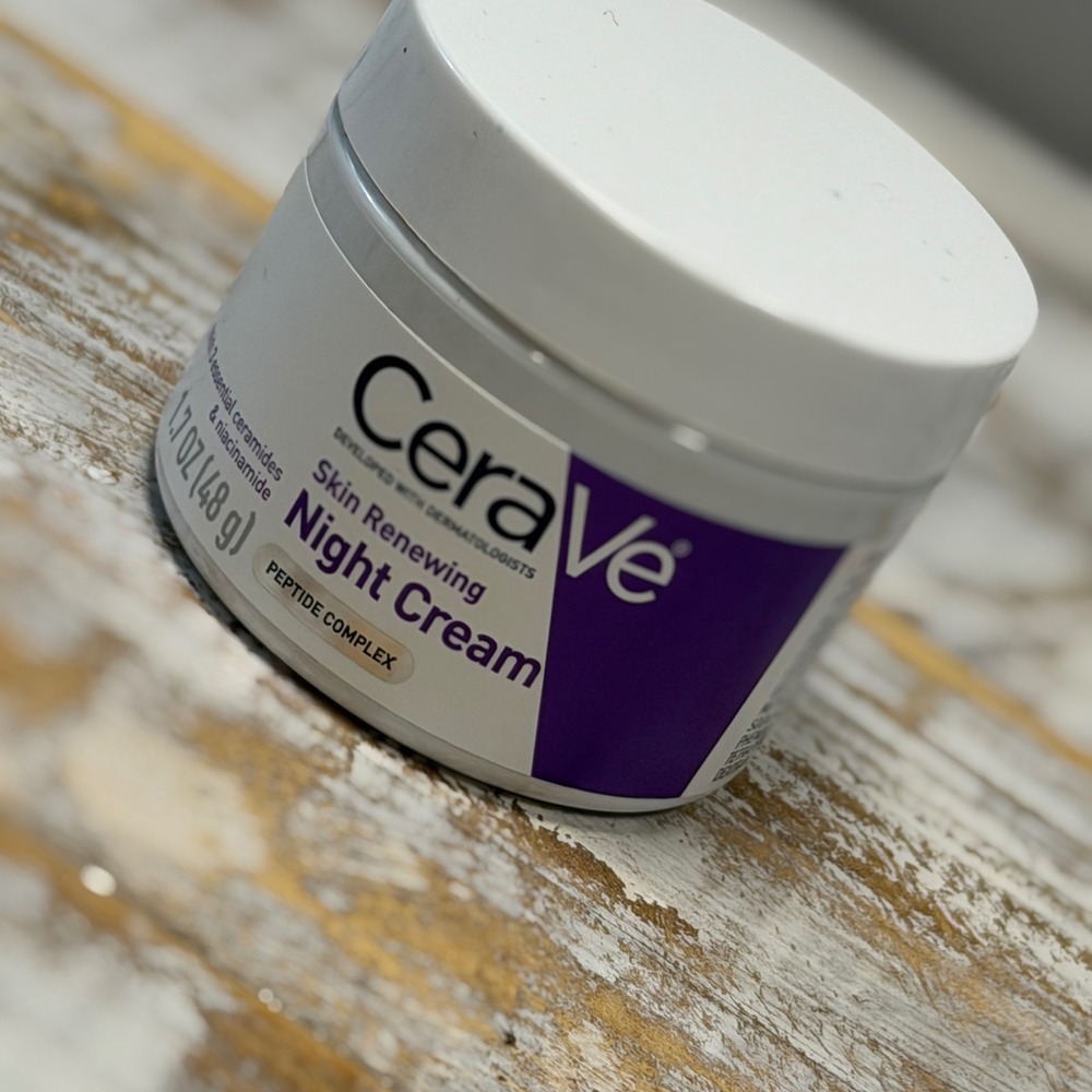 CeraVe Skin Renew Night Cream 1.7oz Peptide Complex Niacinamide Face Moisturizer